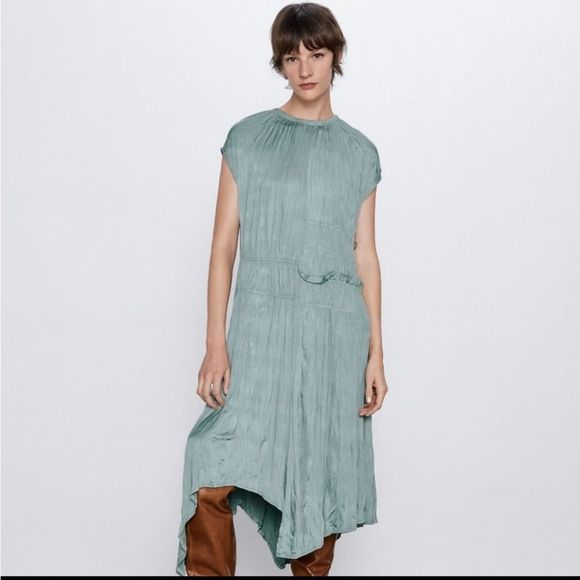 Zara Dresses & Skirts - Zara green midi dress